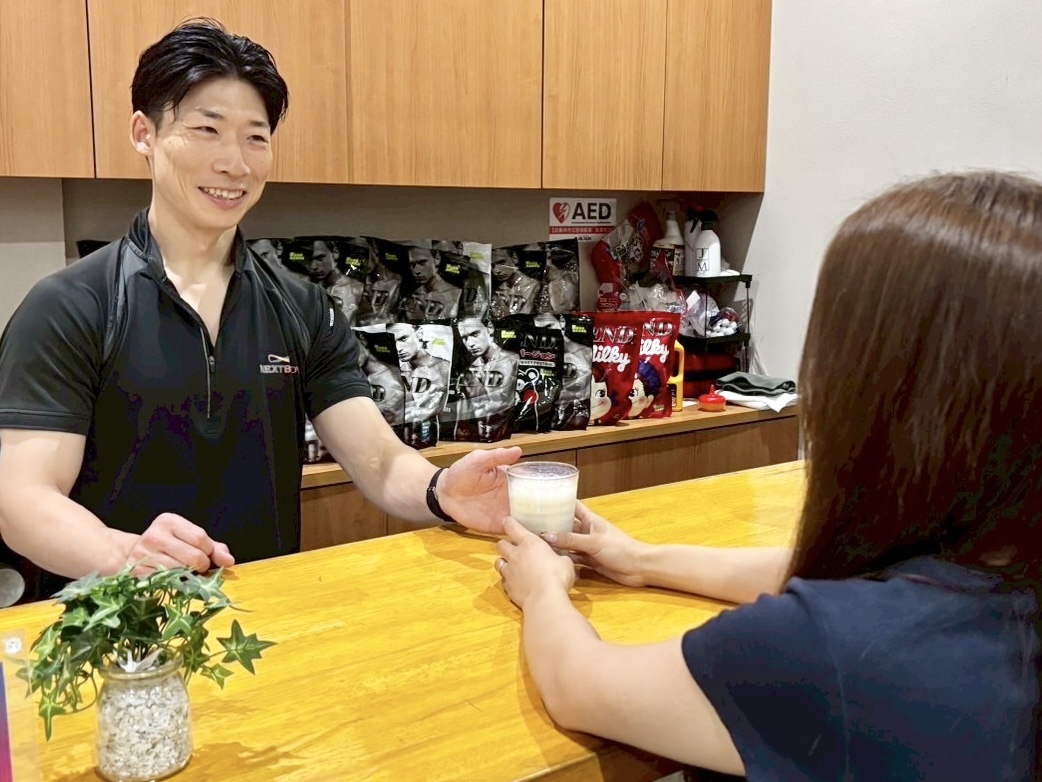K様とトレーナーのトレーニング風景